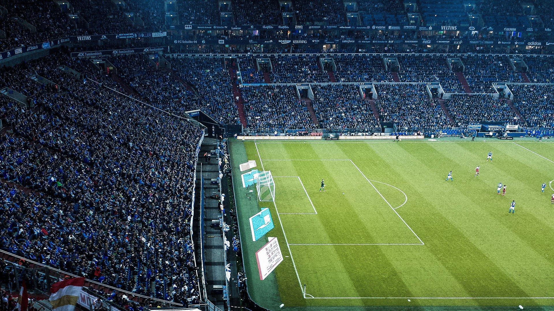 巴萨新援霍安-加西亚低调亮相，一场未办发布会的签约背后，藏着俱乐部的务实与变革