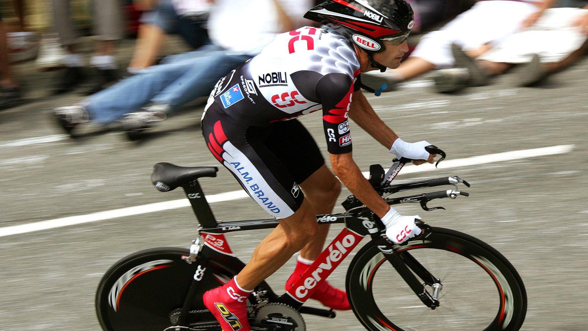 蒂格抛争议话题，若哈登夺冠，历史地位能否超越韦德？